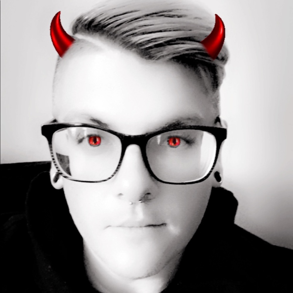 Meet your Posher, Zachary